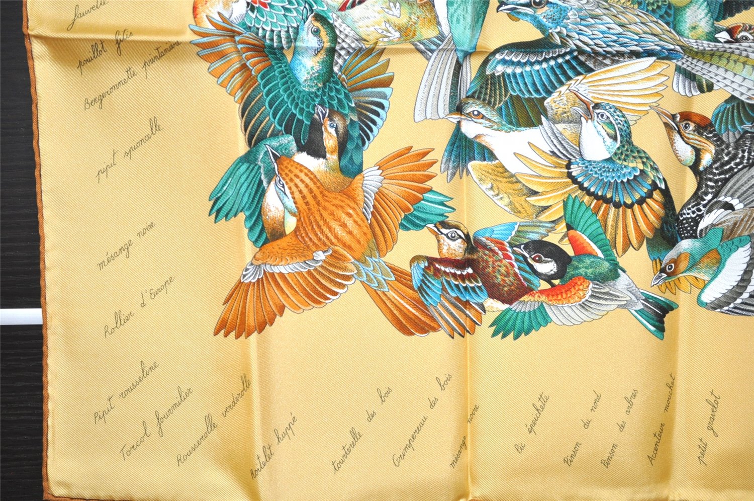 Authentic HERMES Carre 90 Scarf 