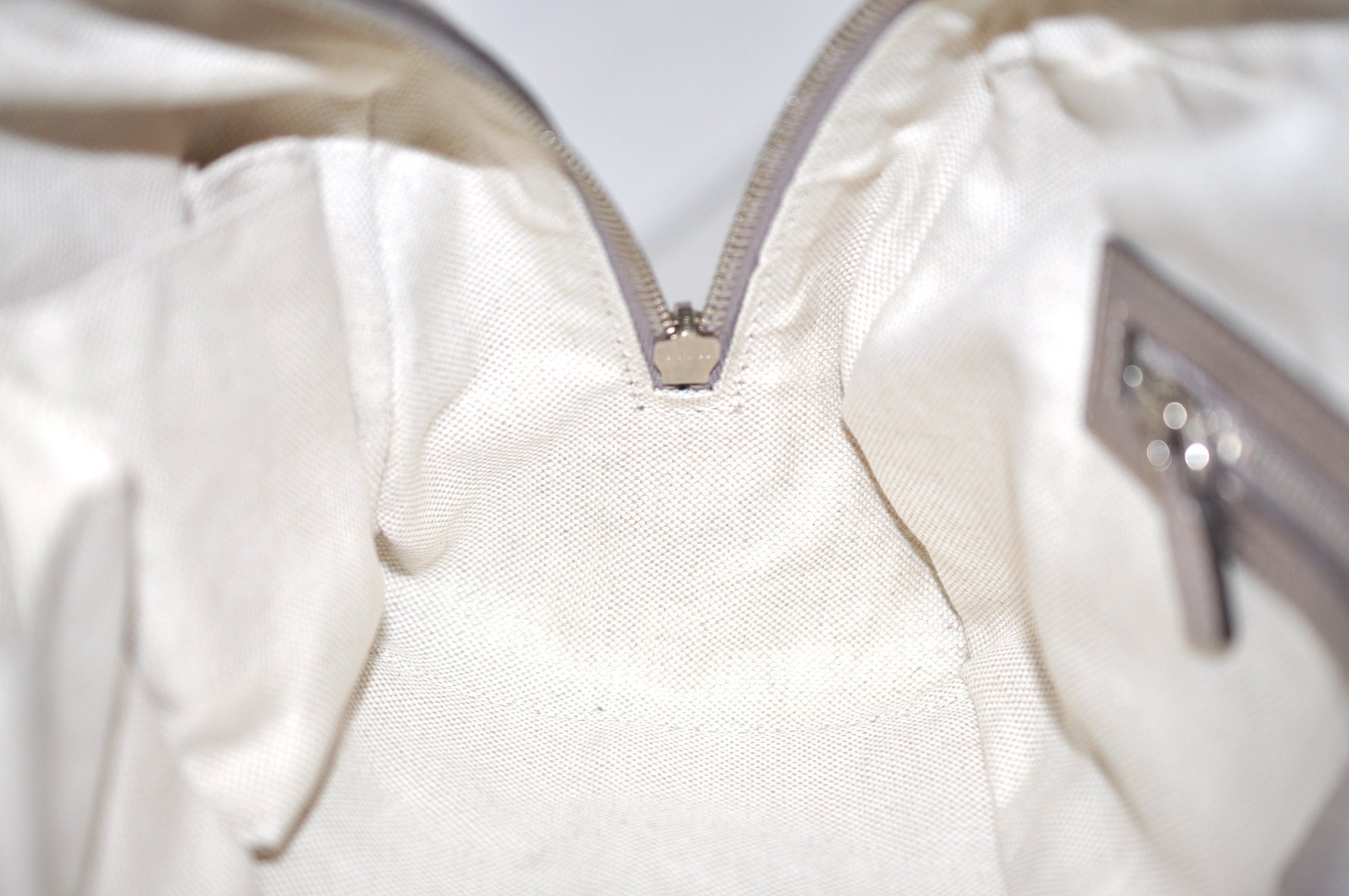 Authentic GUCCI Guccissima Twins GG Leather Hand Bag 232958 Purple 7119J