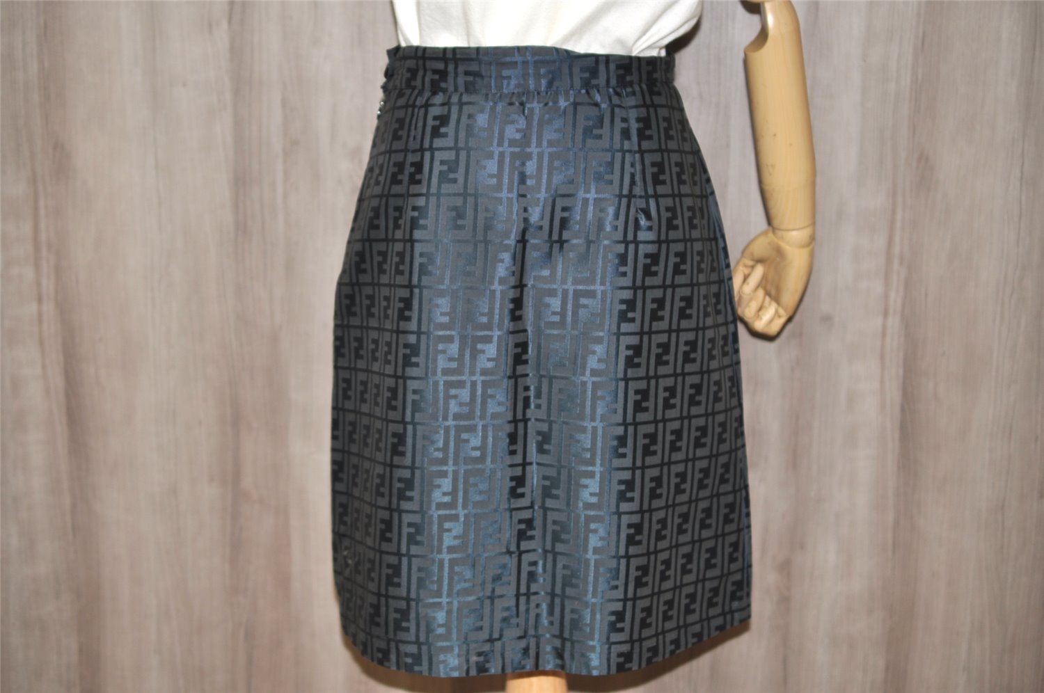 Authentic FENDI Vintage Zucca Skirt Nylon USA 8 Size 36 inch Navy Blue 7119K