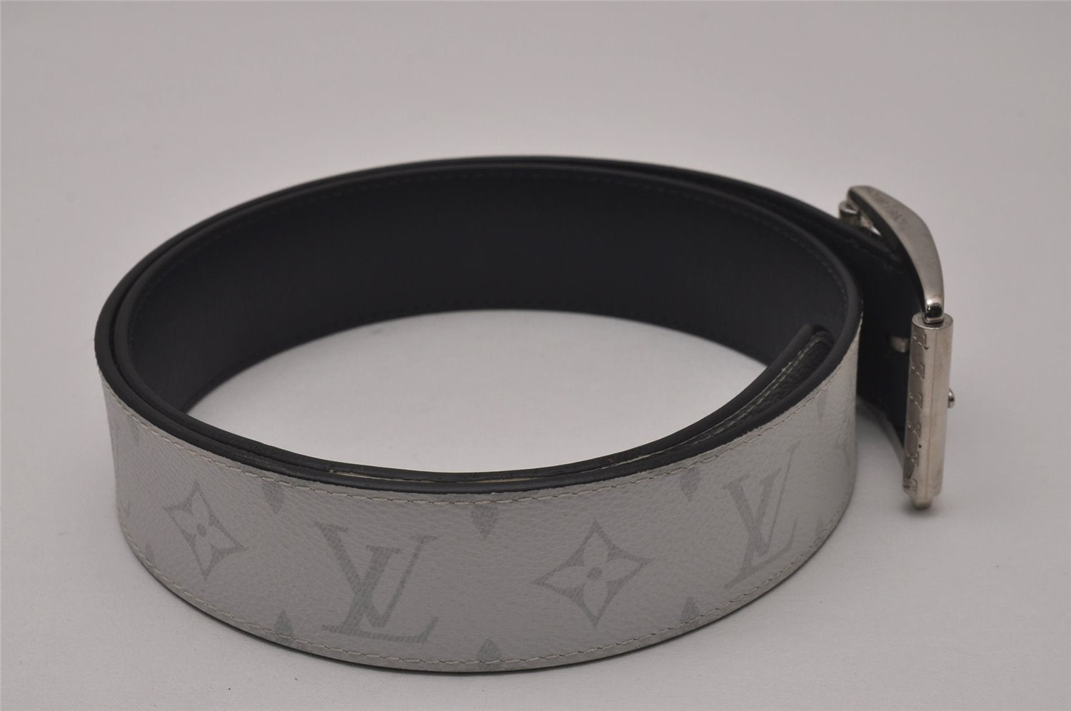 Auth Louis Vuitton Monogram Eclipse Ceinture Reverso Belt 85cm 33.5