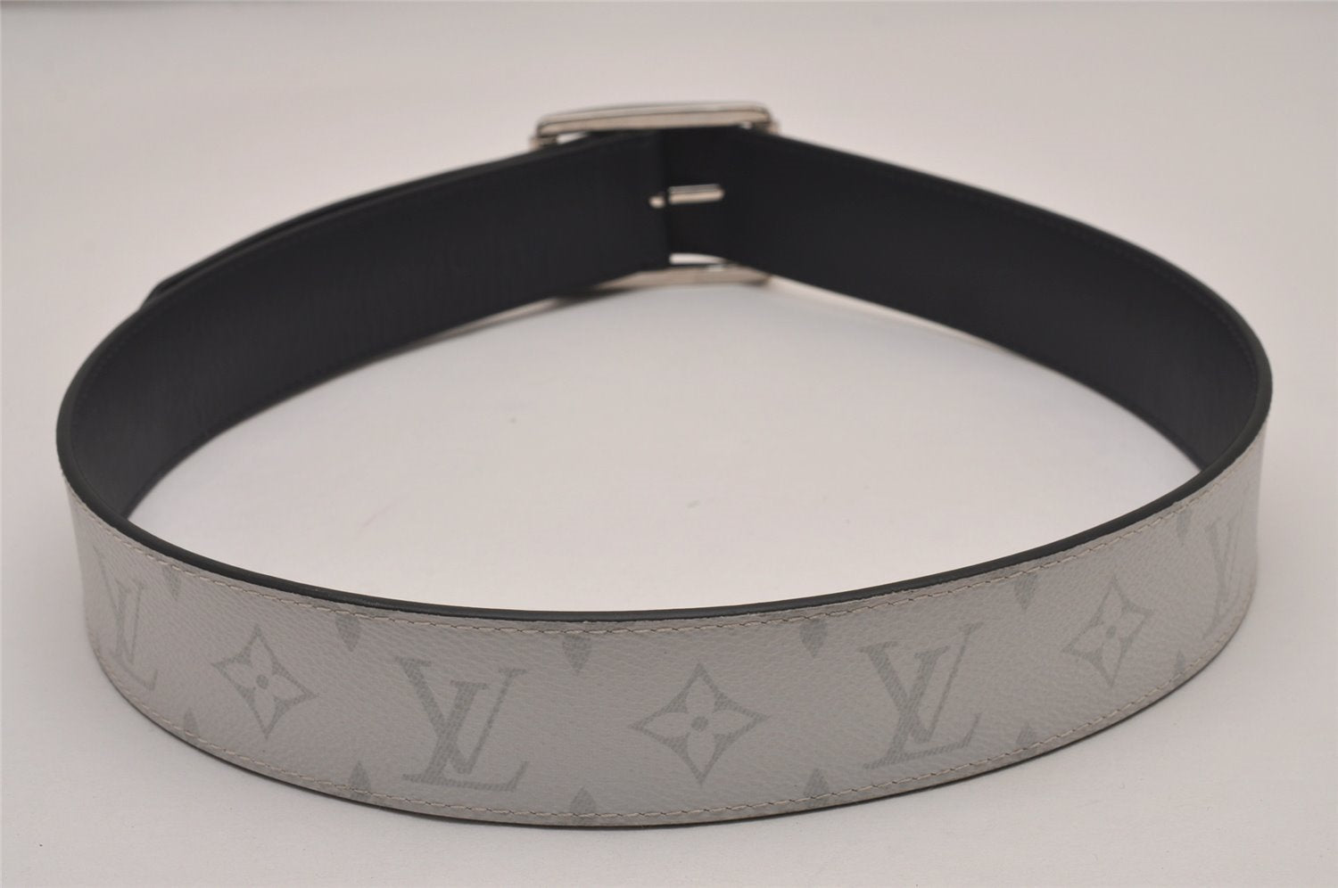 Auth Louis Vuitton Monogram Eclipse Ceinture Reverso Belt 85cm 33.5