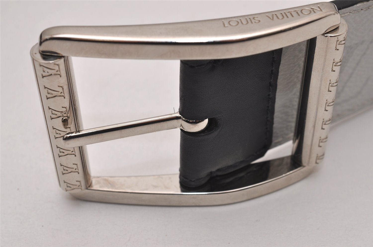 Auth Louis Vuitton Monogram Eclipse Ceinture Reverso Belt 85cm 33.5