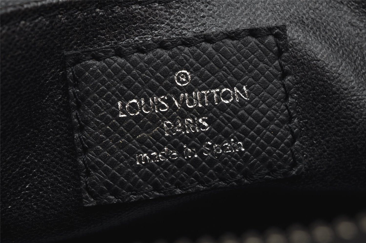 Authentic Louis Vuitton Taiga Trousse Ivan Clutch Bag Black M32492 LV 7121J