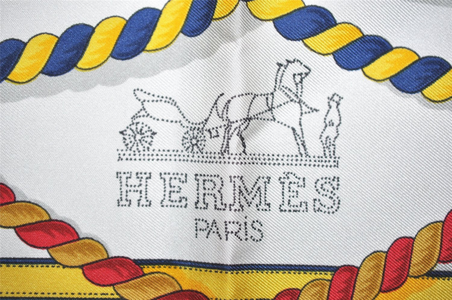 Authentic HERMES Carre 90 Scarf 