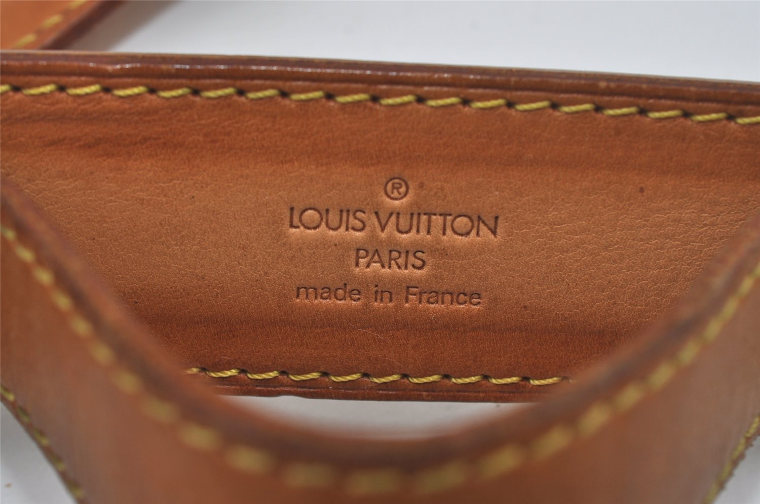 Authentic Louis Vuitton Leather Shoulder Strap Beige 40.2-47.2