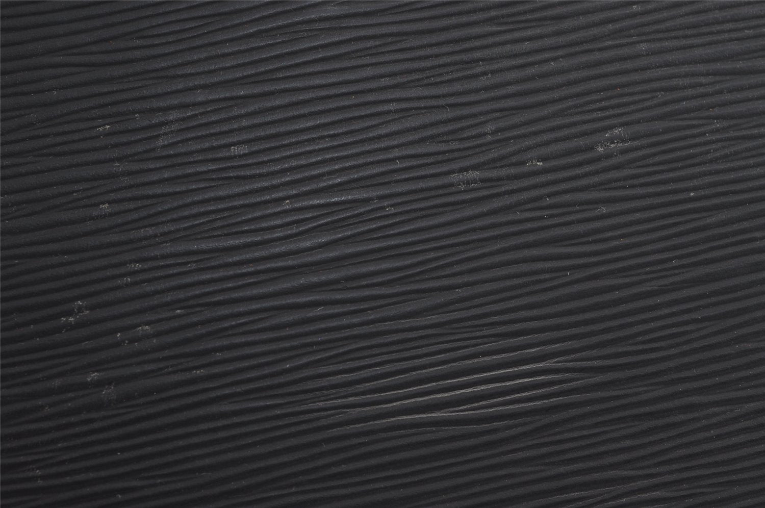 Authentic Louis Vuitton Epi Pochette Homme Clutch Hand Bag Black M52522 LV 7133J