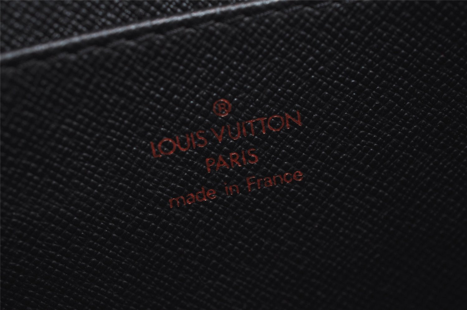 Authentic Louis Vuitton Epi Pochette Homme Clutch Hand Bag Black M52522 LV 7133J