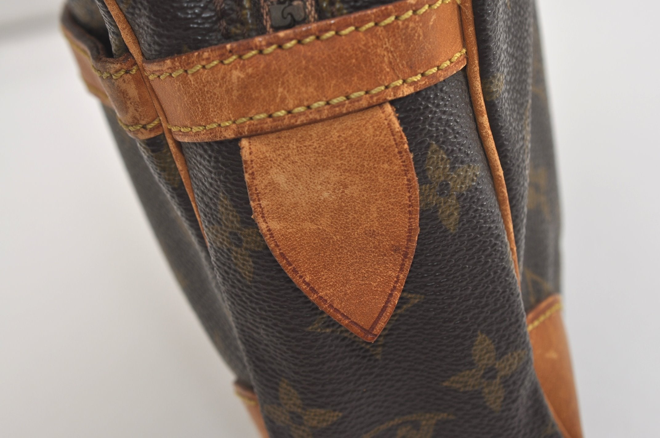 Authentic Louis Vuitton Monogram Compiegne 28 Clutch Hand Bag M51845 LV 7139J