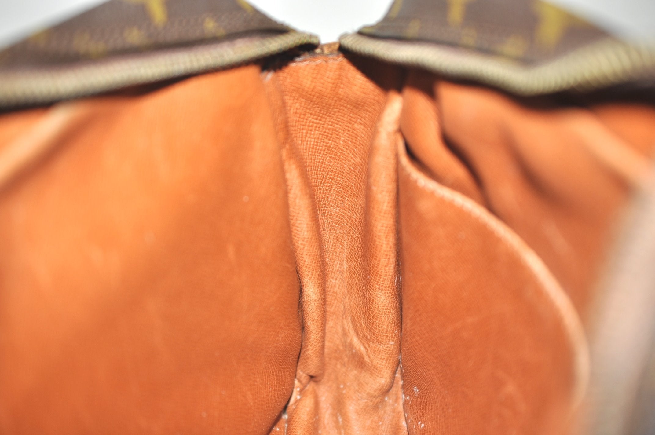 Authentic Louis Vuitton Monogram Compiegne 28 Clutch Hand Bag M51845 LV 7139J