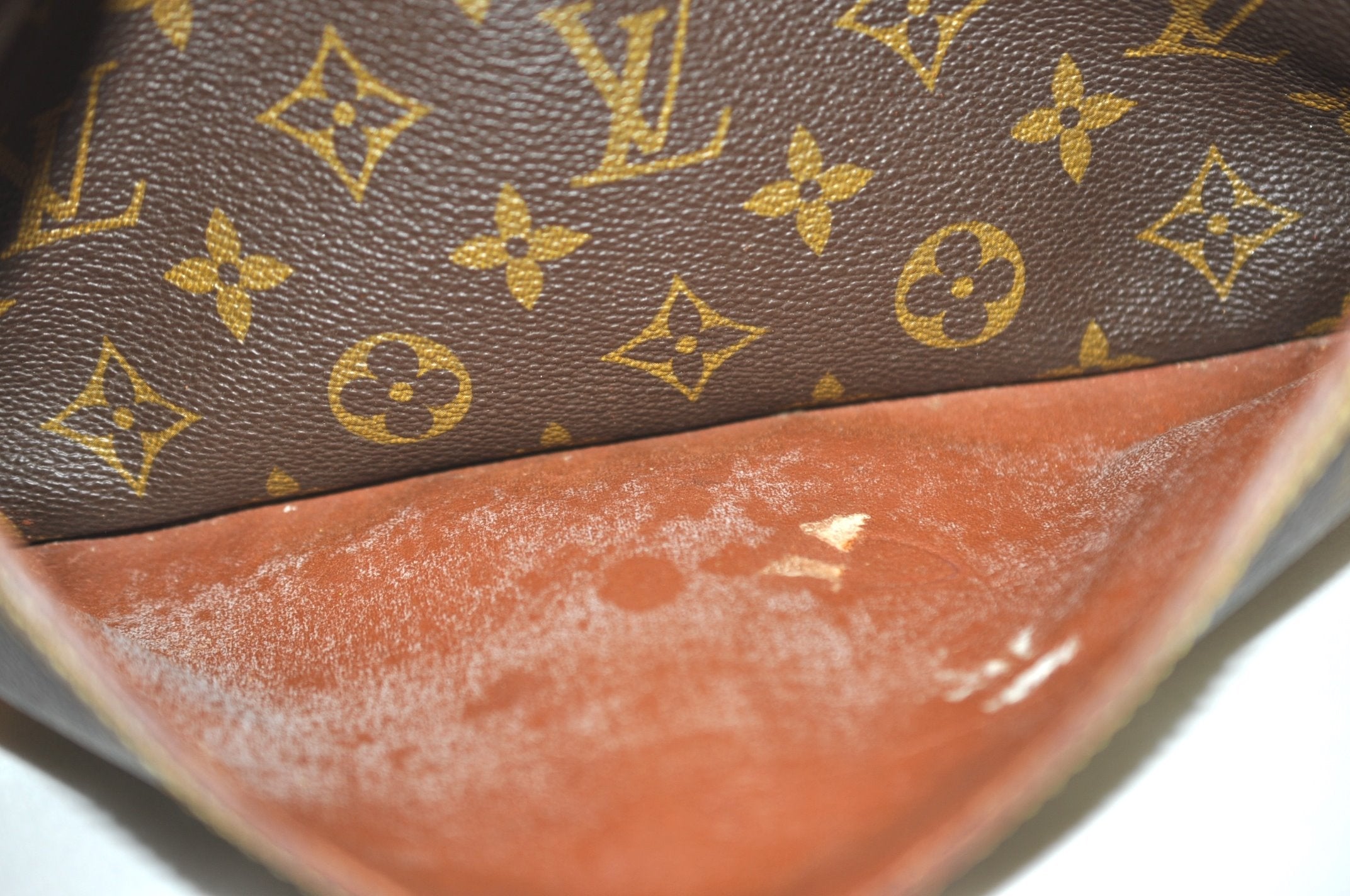 Authentic Louis Vuitton Monogram Compiegne 28 Clutch Hand Bag M51845 LV 7139J