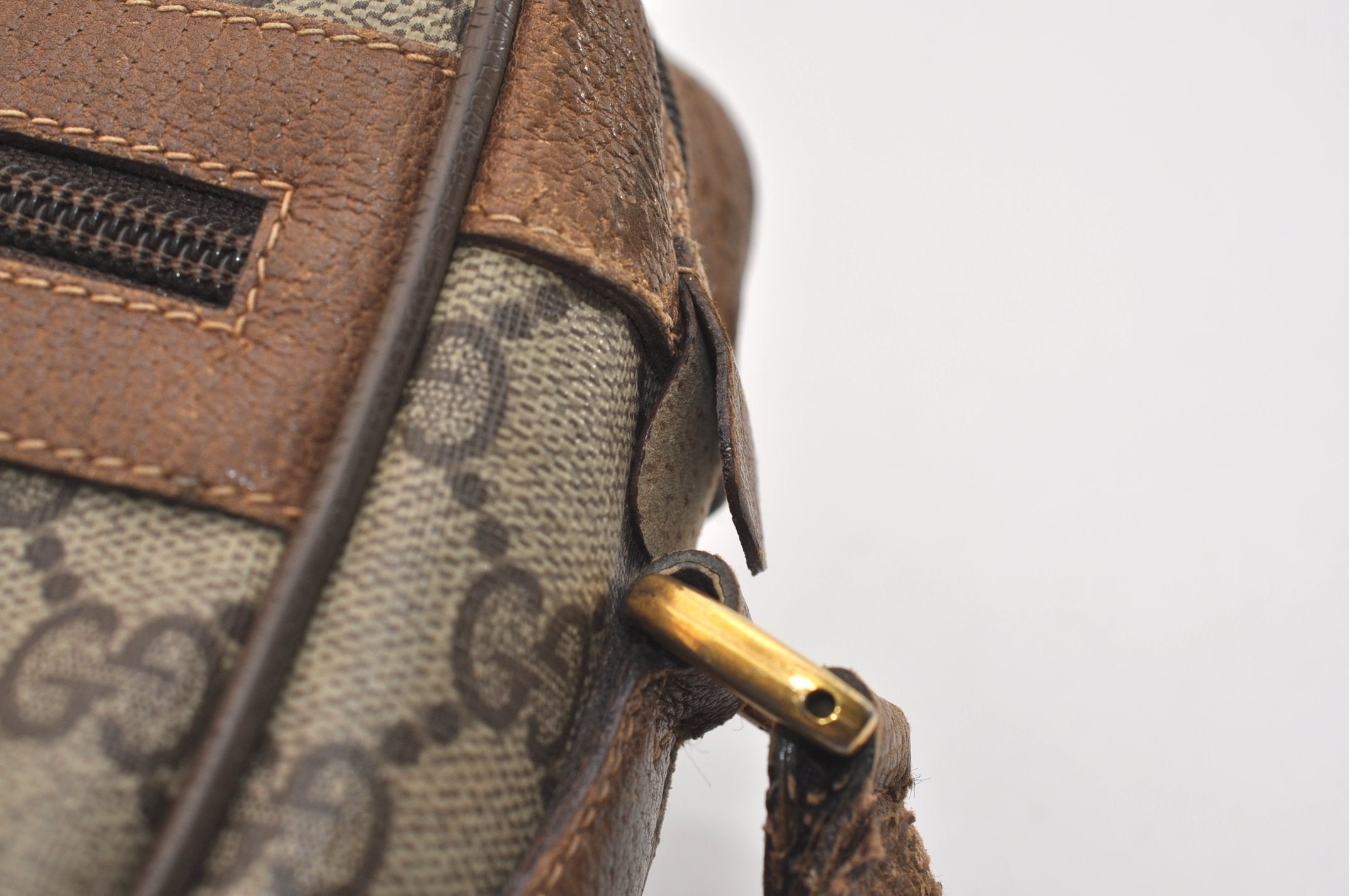 Authentic GUCCI Web Sherry Line Shoulder Cross Bag GG PVC Leather Brown 7140J