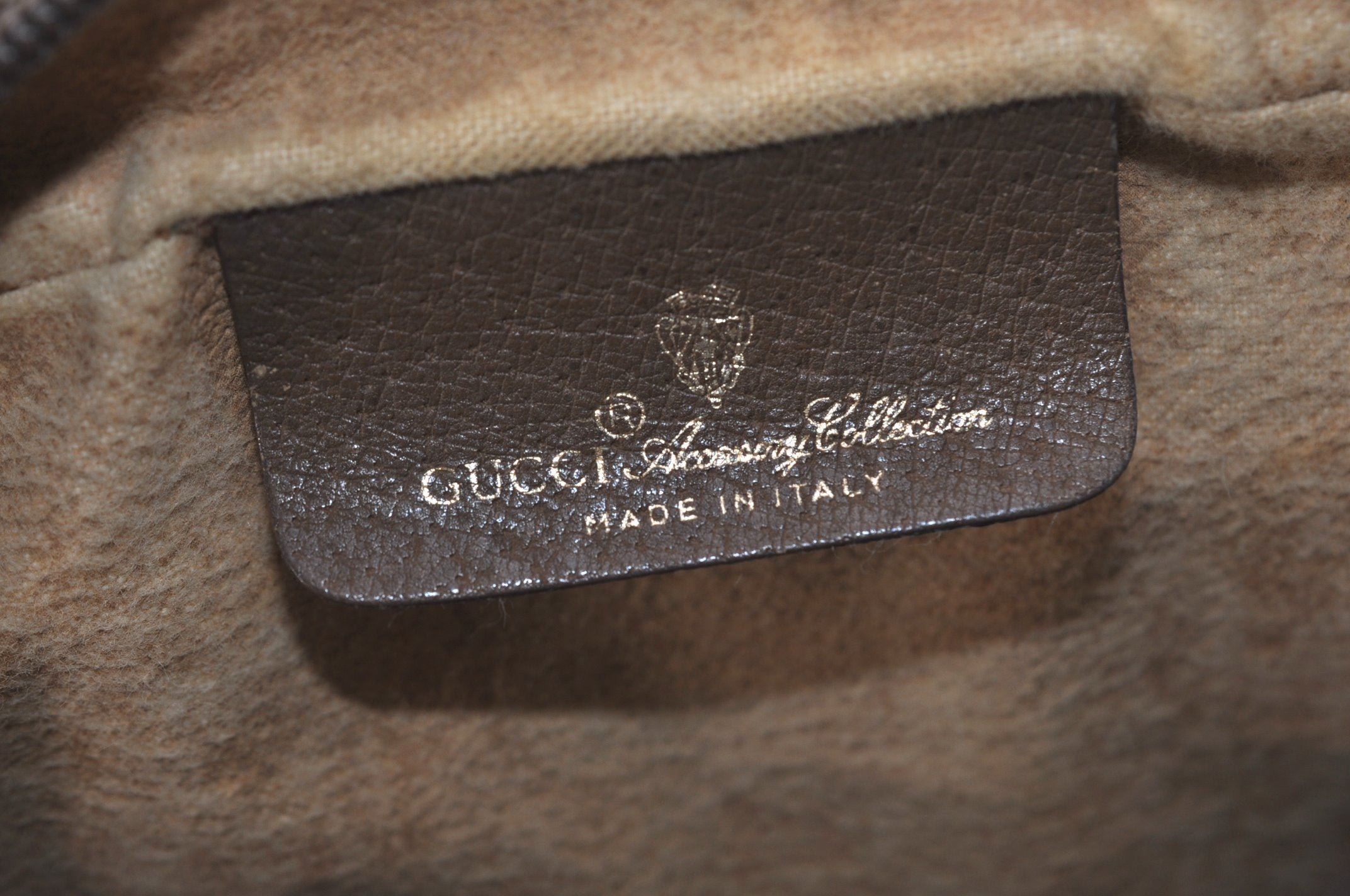 Authentic GUCCI Web Sherry Line Shoulder Cross Bag GG PVC Leather Brown 7140J