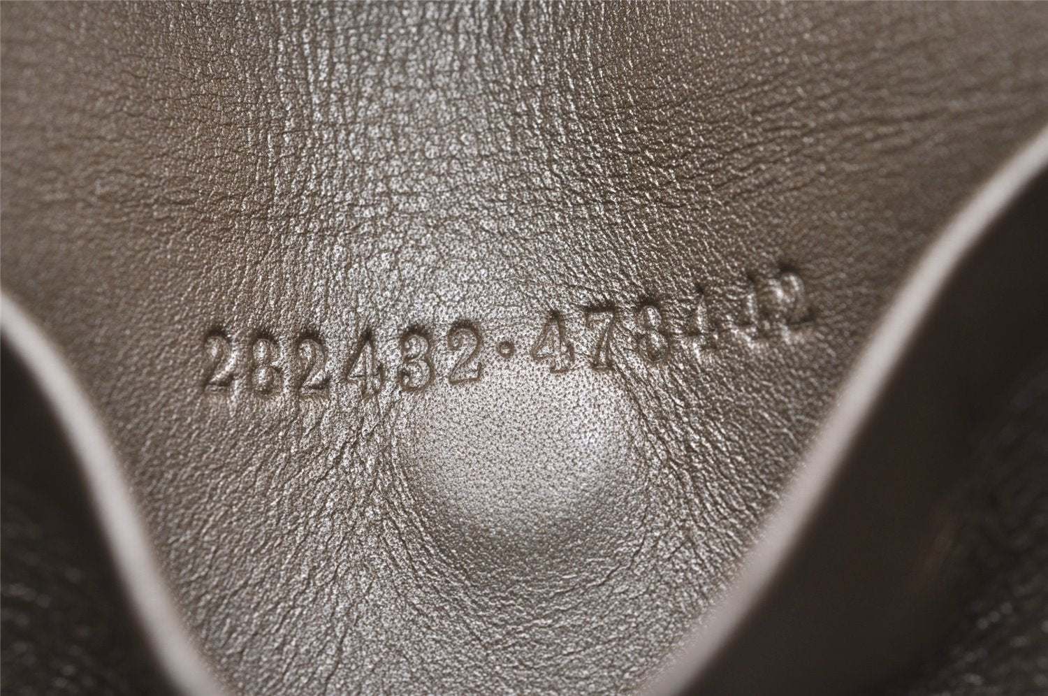 Authentic GUCCI Vintage 6 Hooks Key Case GG Canvas Leather 282432 Brown 7142I