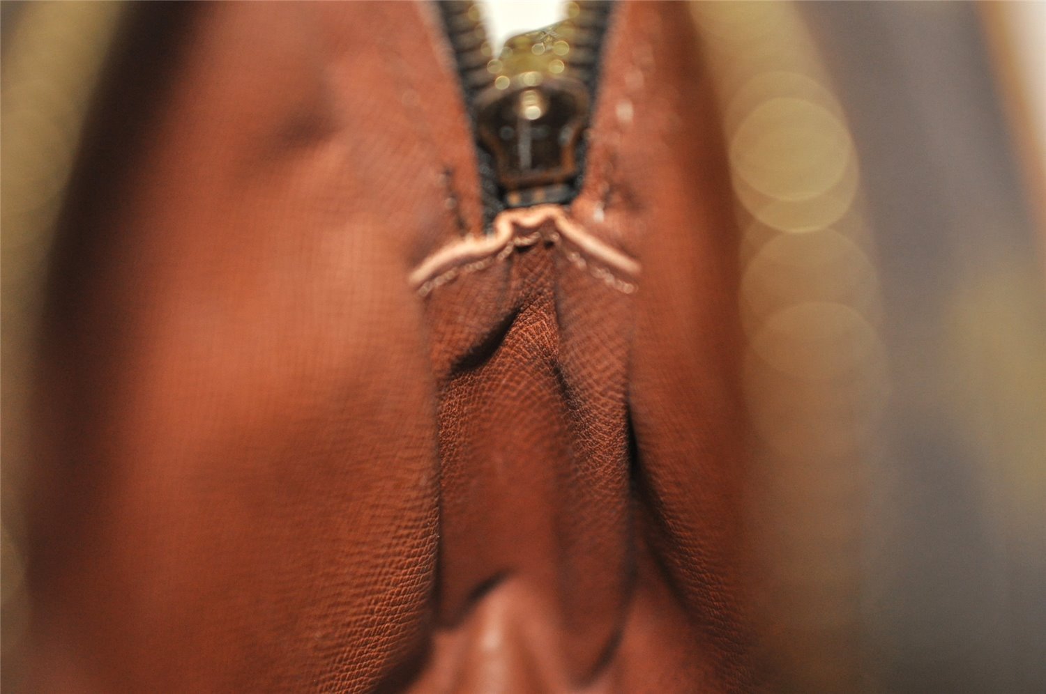 Auth Louis Vuitton Monogram Mini Poche Danube Shoulder Bag M45268 Junk 7144I