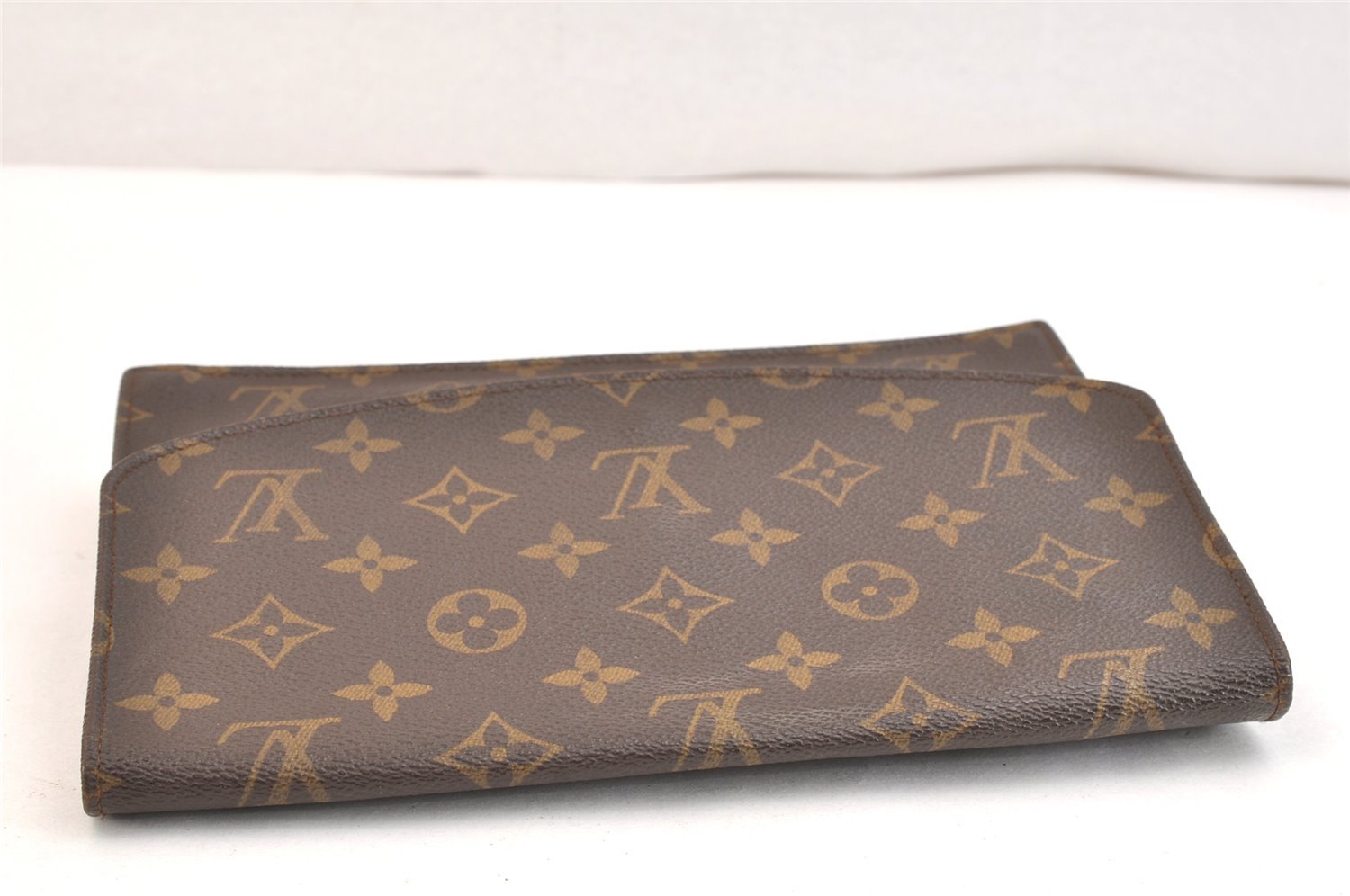 Authentic Louis Vuitton Monogram Pochette Rabat Clutch Bag Old Model LV 7154K