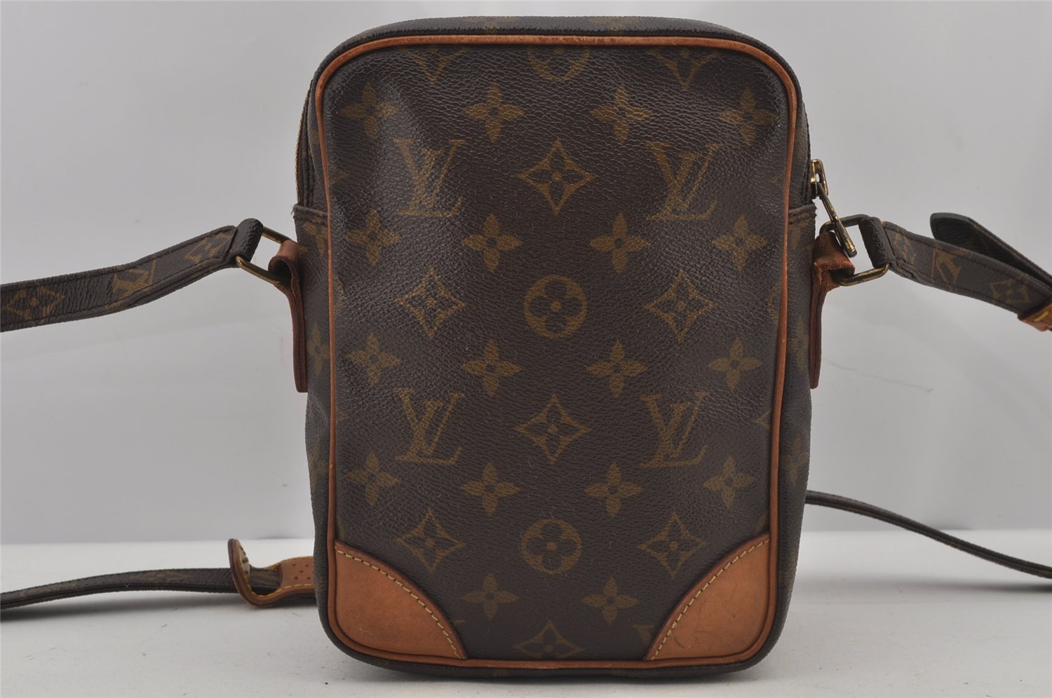 Authentic Louis Vuitton Monogram Amazone Shoulder Cross Body Bag M45236 LV 7161J