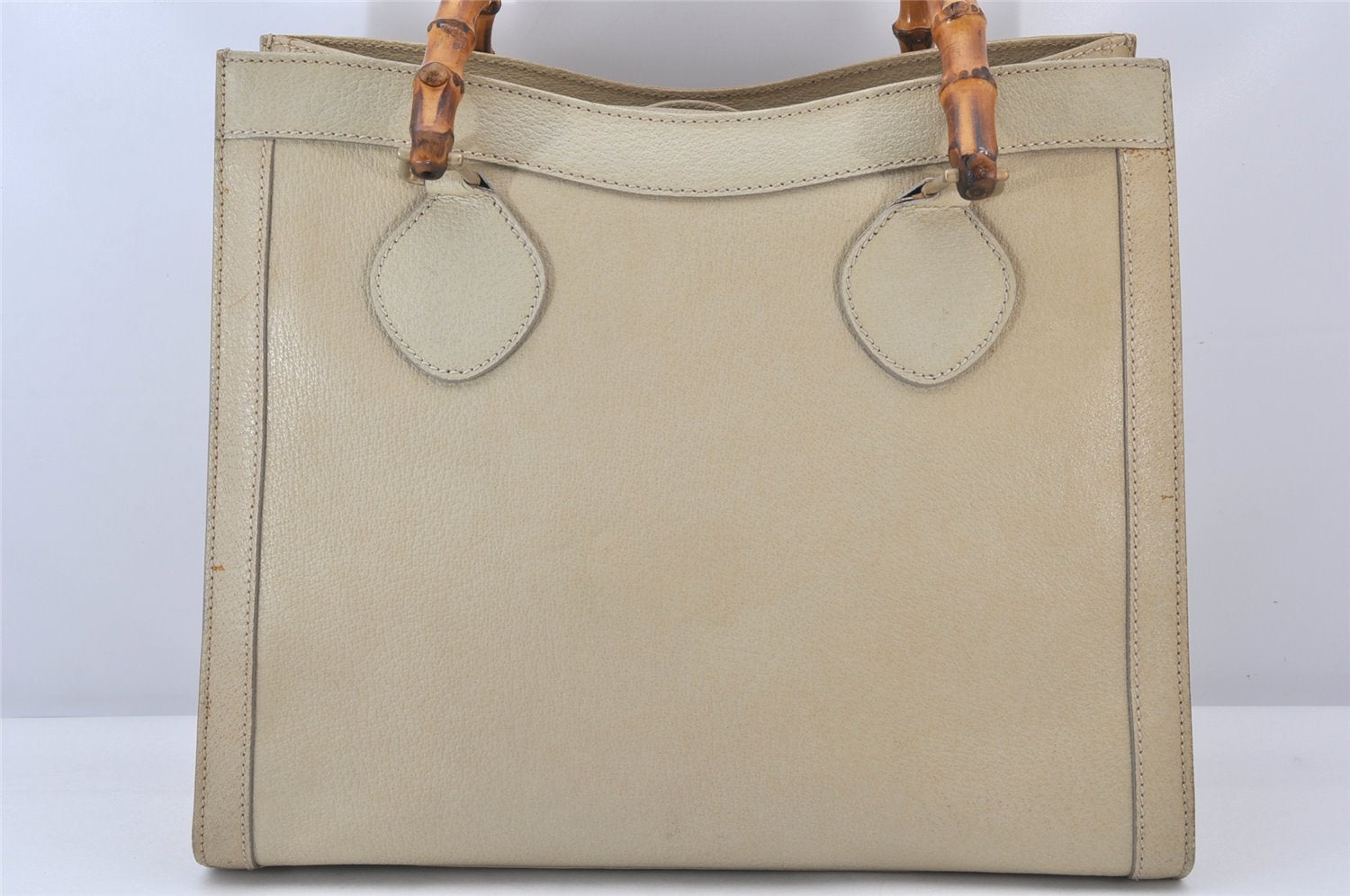 Authentic GUCCI Vintage Bamboo Hand Bag Leather 0028260 Cream White 7169K