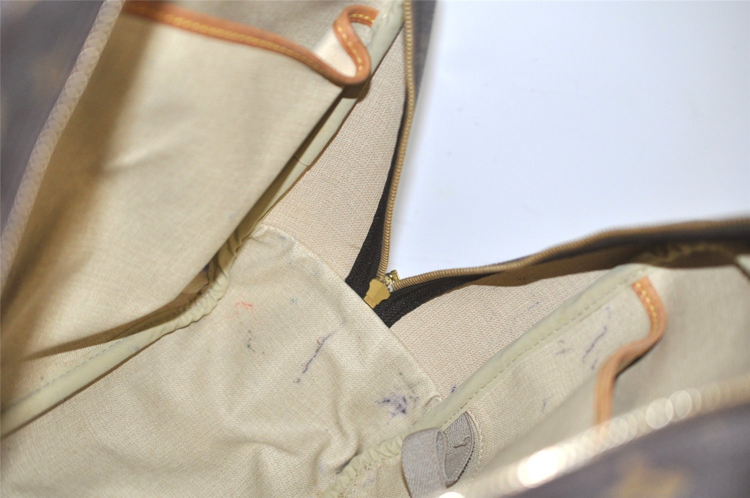 Authentic Louis Vuitton Monogram Deauville Hand Bag M47270 LV 7170J