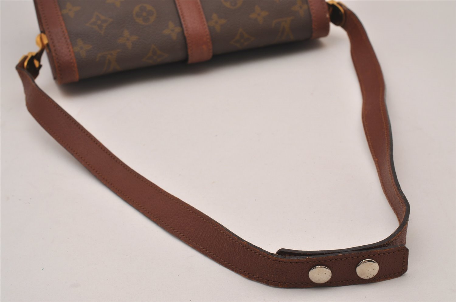 Authentic Louis Vuitton Monogram Rond Point Shoulder Cross Bag M51412 LV 7173I