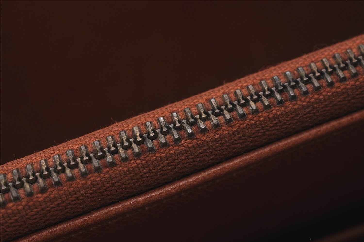 Authentic Louis Vuitton Monogram Rond Point Shoulder Cross Bag M51412 LV 7173I