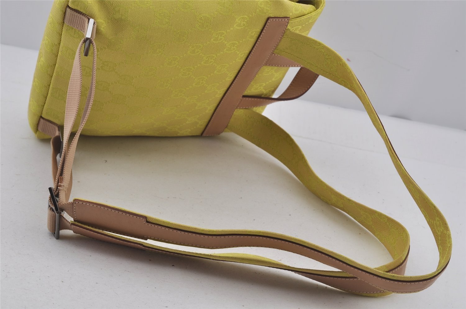 Authentic GUCCI Vintage Backpack Purse GG Canvas Leather 0030242 Yellow 7177J