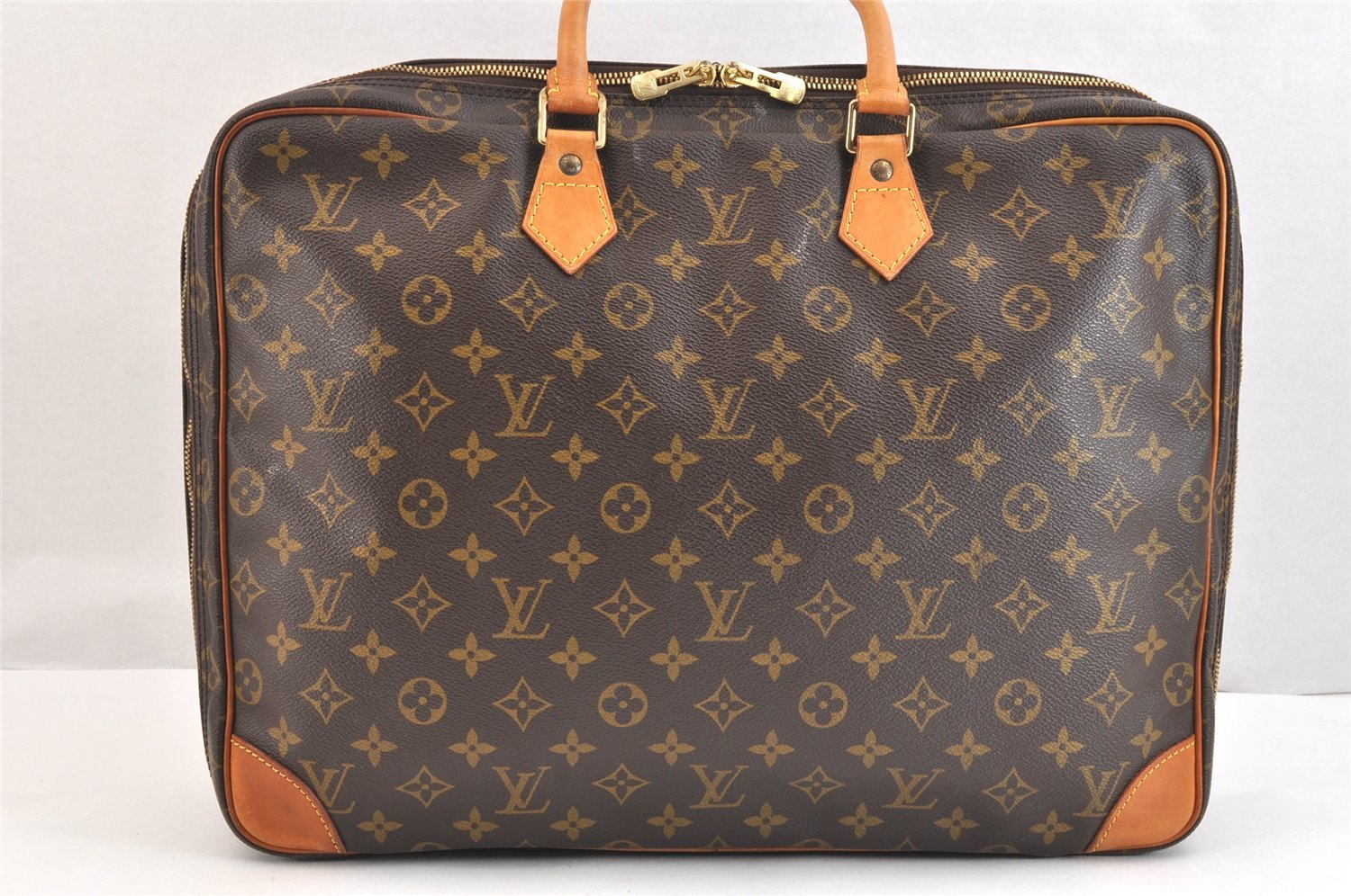 Auth Louis Vuitton Monogram M53362 Porte Documents Voyage 2 Compartments 7184K