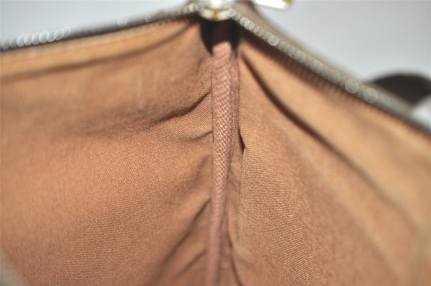 Auth Louis Vuitton Monogram Pochette Bosphore Shoulder Cross Bag M40044 LV 7185I