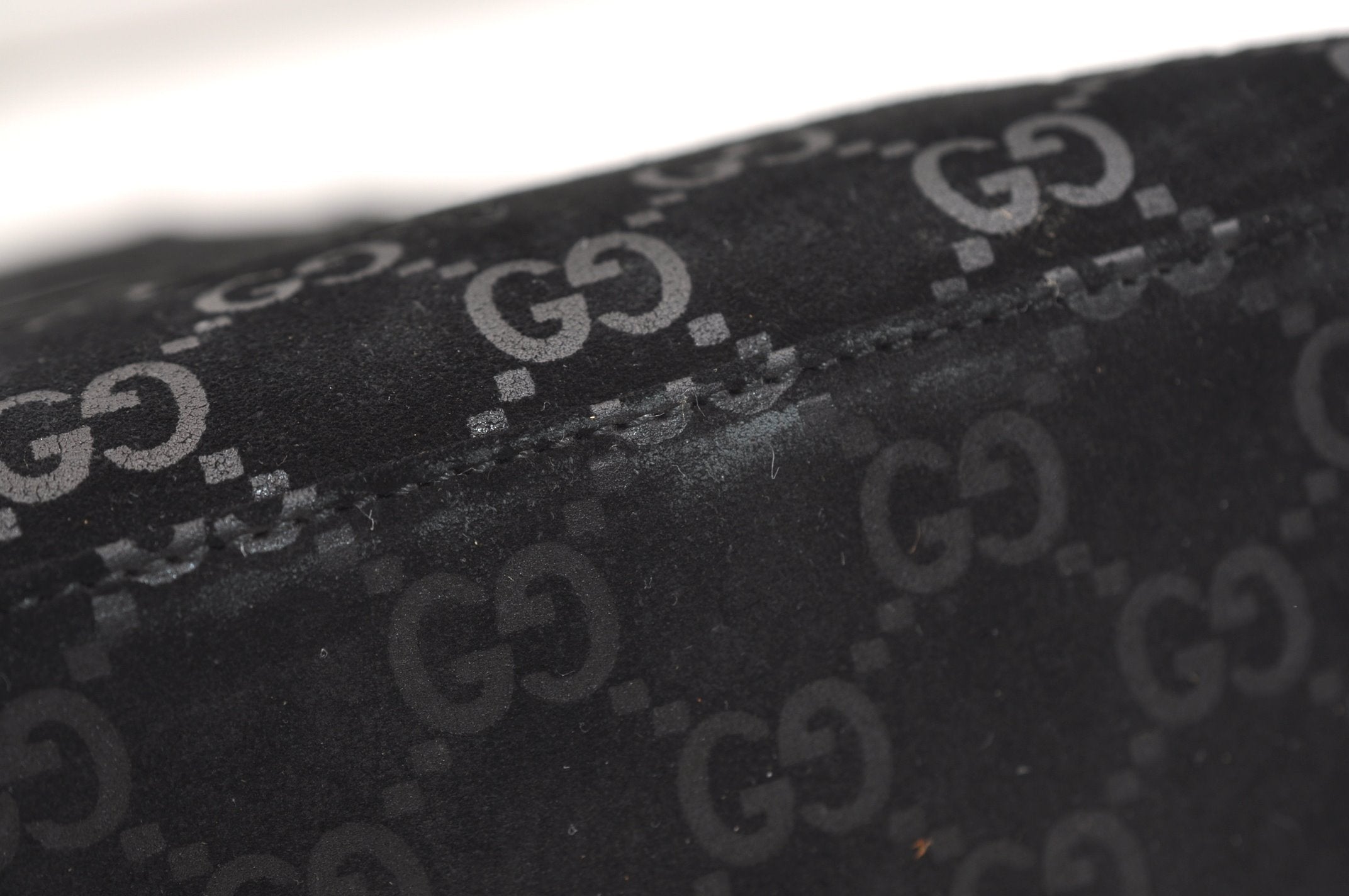 Authentic GUCCI Bamboo Shoulder Bag Purse GG Suede 0013008 Black Junk 7185J