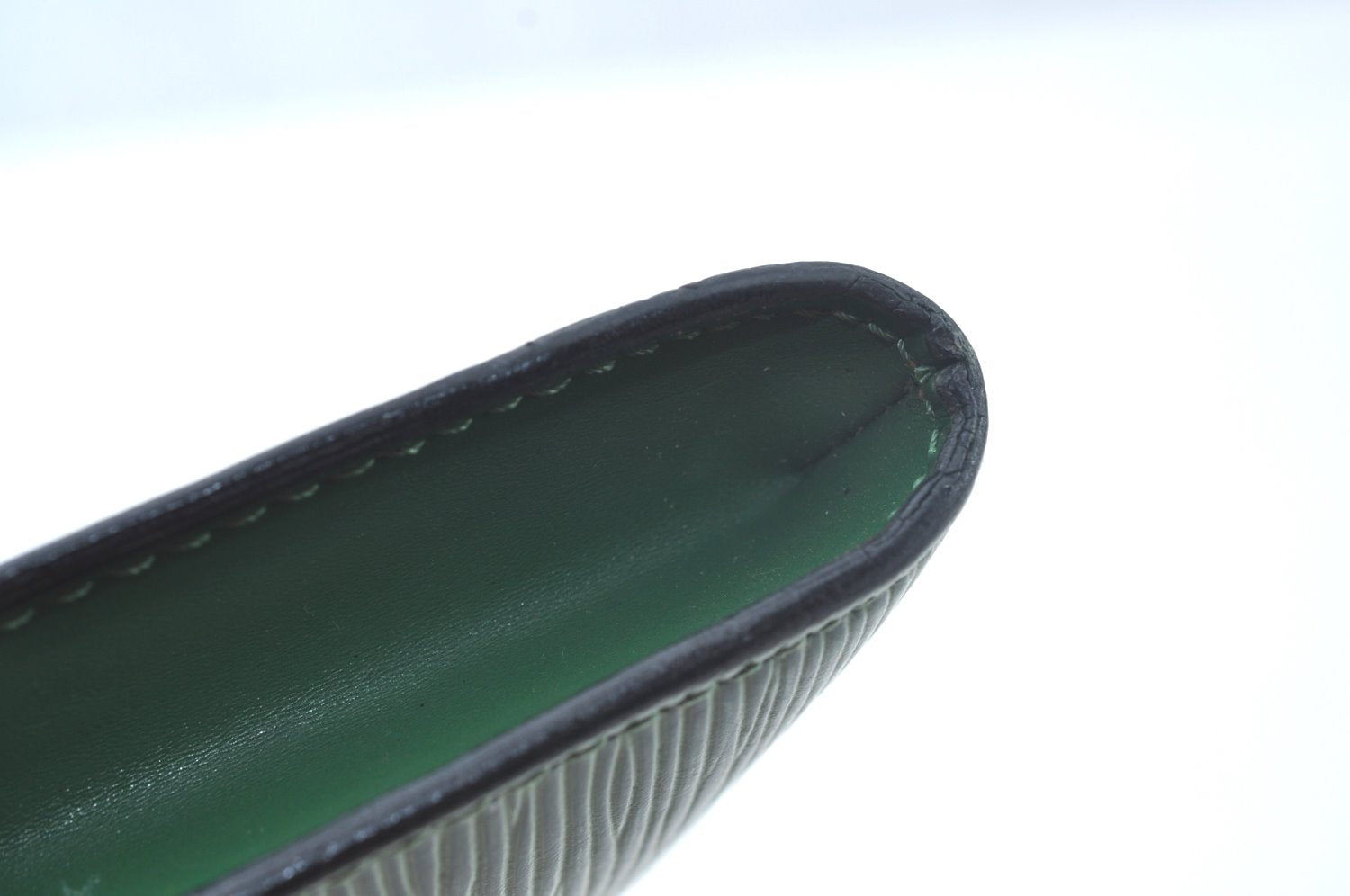 Authentic Louis Vuitton Epi Pochette Accessoires Pouch Green M52944 LV 7187J