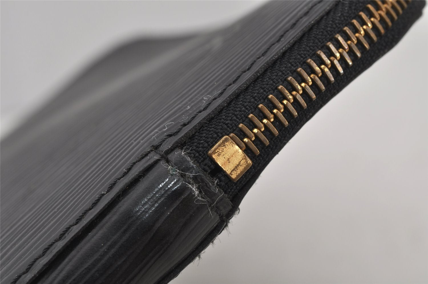 Authentic Louis Vuitton Epi Poche Documents Case Clutch Bag M54492 Black 7188J