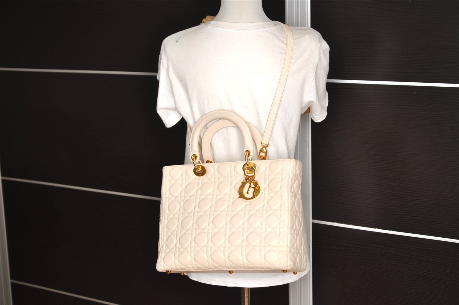 Authentic Christian Dior Lady Dior Lamb Skin Cannage 2Way Hand Bag White 7195I