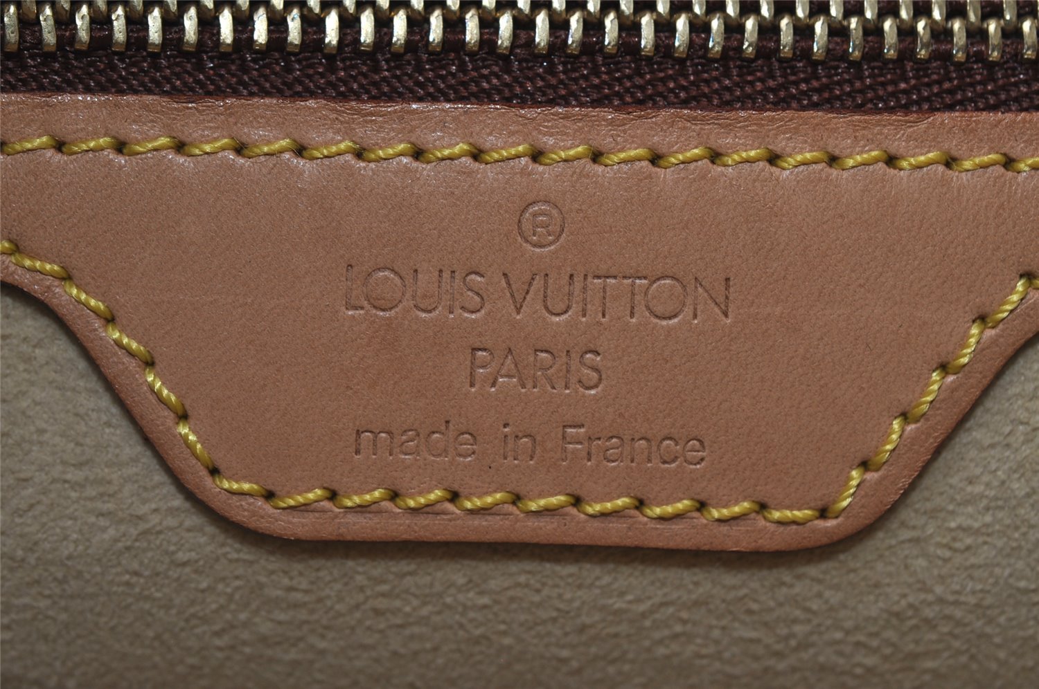 Authentic Louis Vuitton Monogram Looping GM Shoulder Bag M51145 LV 7197I