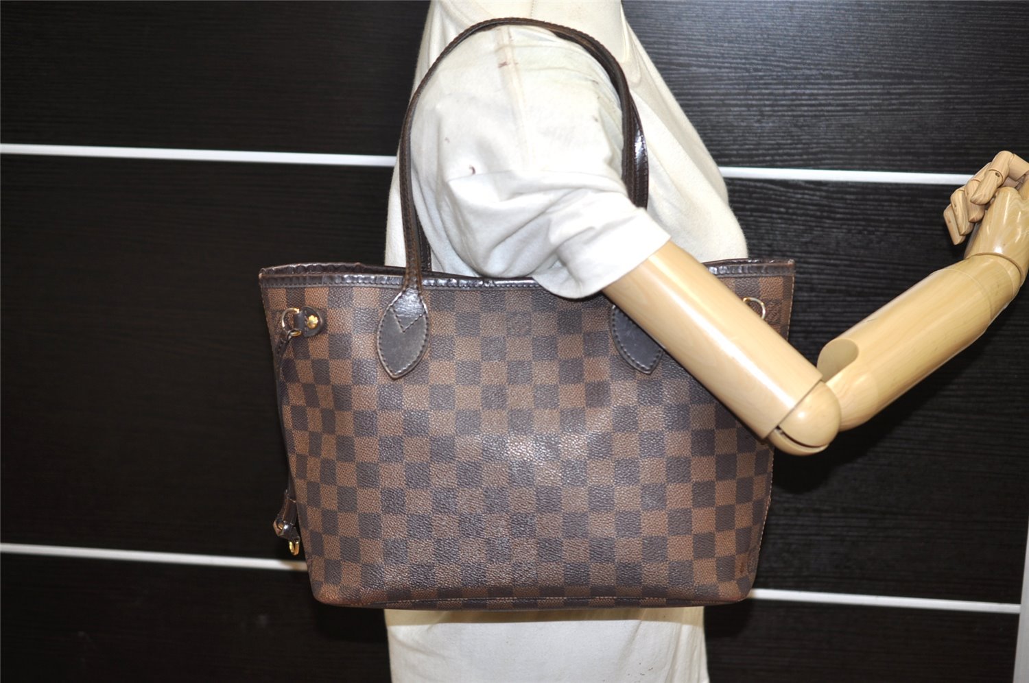 Authentic Louis Vuitton Damier Neverfull PM Shoulder Tote Bag N51109 LV 7197K