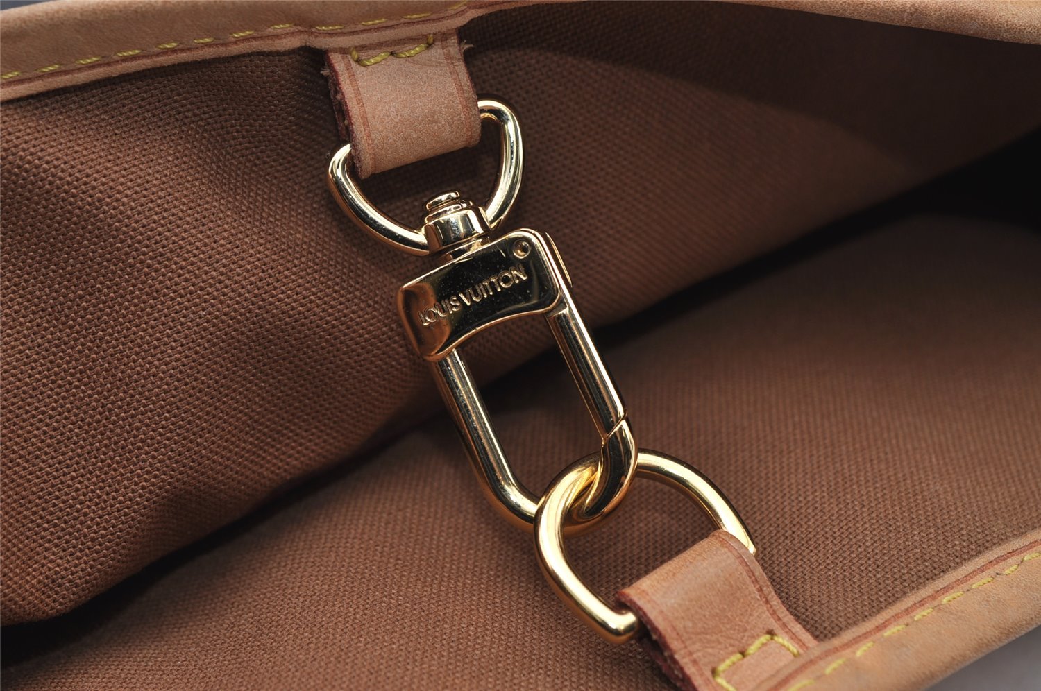 Authentic Louis Vuitton Monogram Batignolles Horizontal Tote Bag M51154 LV 7199I