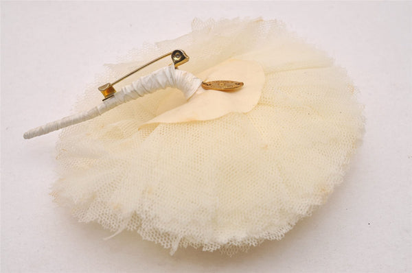 Authentic CHANEL Camellia Vintage Corsage Brooch Nylon White 7199J