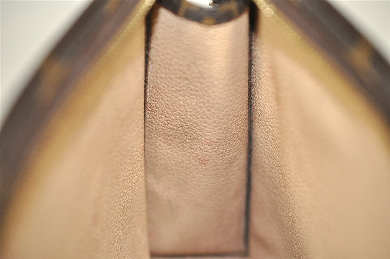 Authentic Louis Vuitton Monogram Poche Toilette 19 M47544 Cosmetics Pouch 7202I