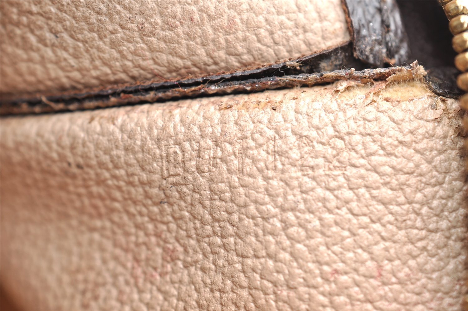 Authentic Louis Vuitton Monogram Poche Toilette 19 M47544 Cosmetics Pouch 7202I