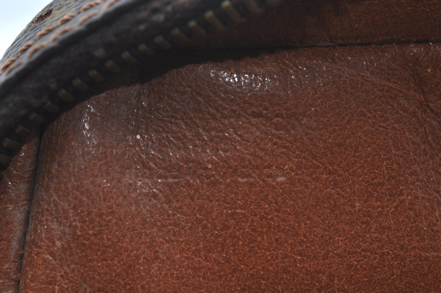 Authentic Louis Vuitton Monogram Amazone Shoulder Cross Body Bag Old Model 7223G