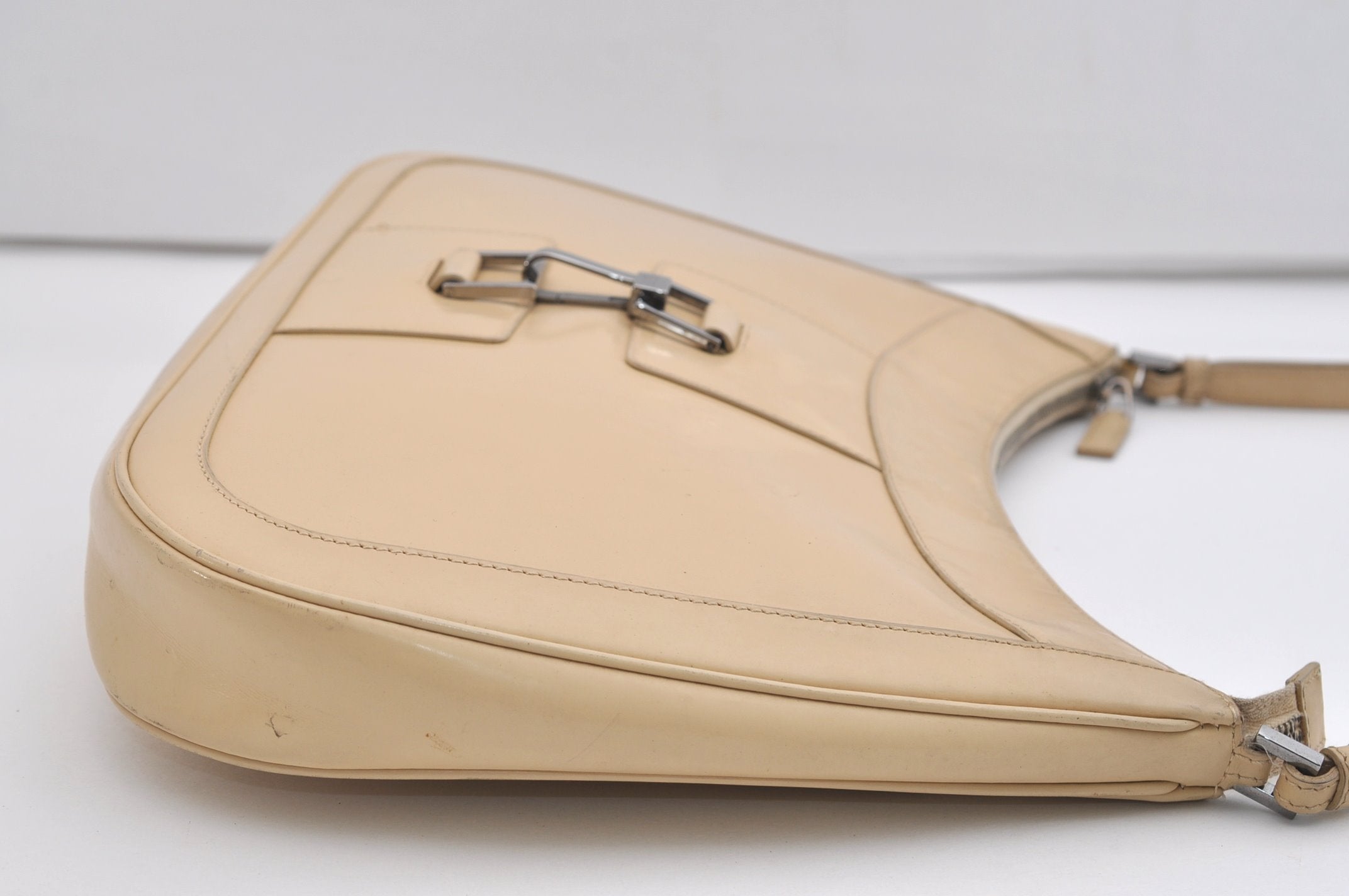 Authentic GUCCI Vintage Shoulder Hand Bag Purse Enamel Beige 7227J