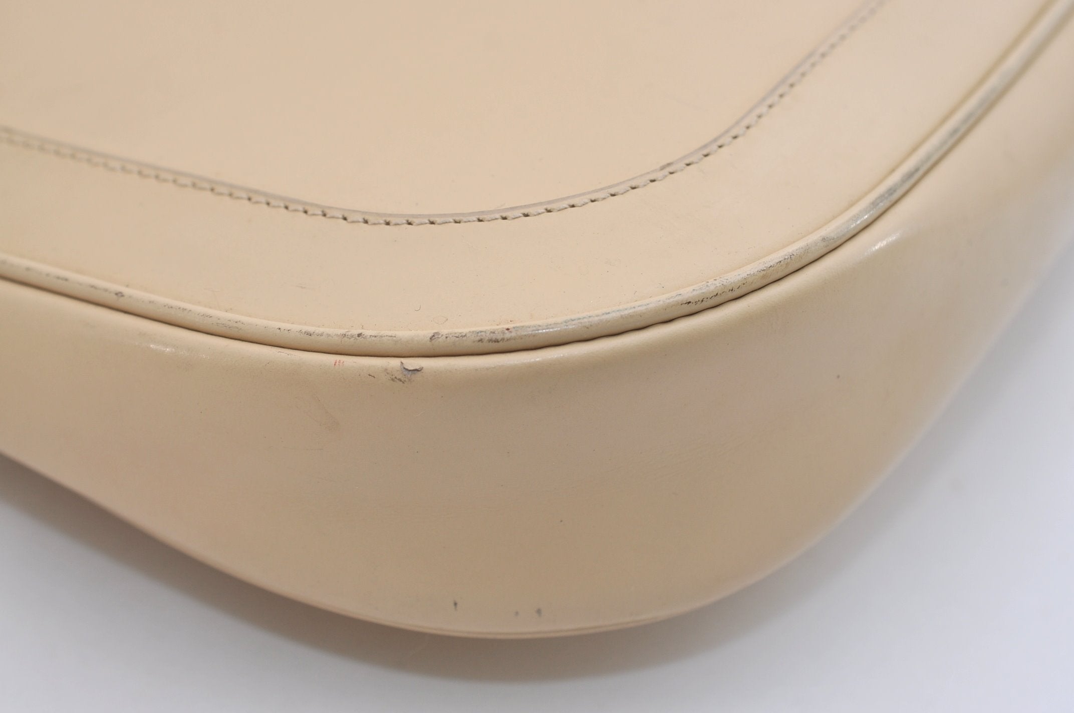 Authentic GUCCI Vintage Shoulder Hand Bag Purse Enamel Beige 7227J