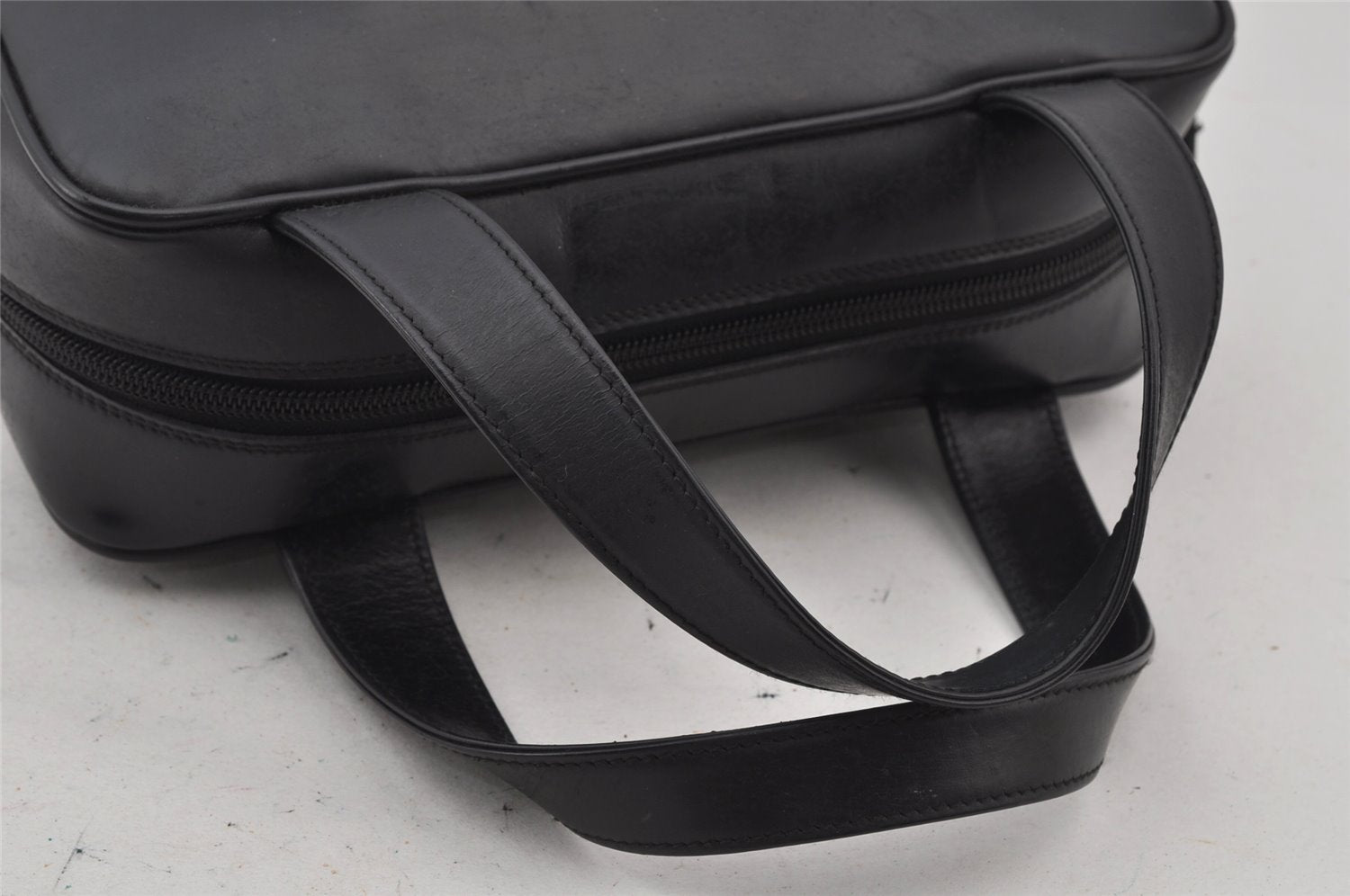 Authentic GUCCI SOHO 2Way Shoulder Hand Tote Bag Purse Enamel Black Junk 7228J