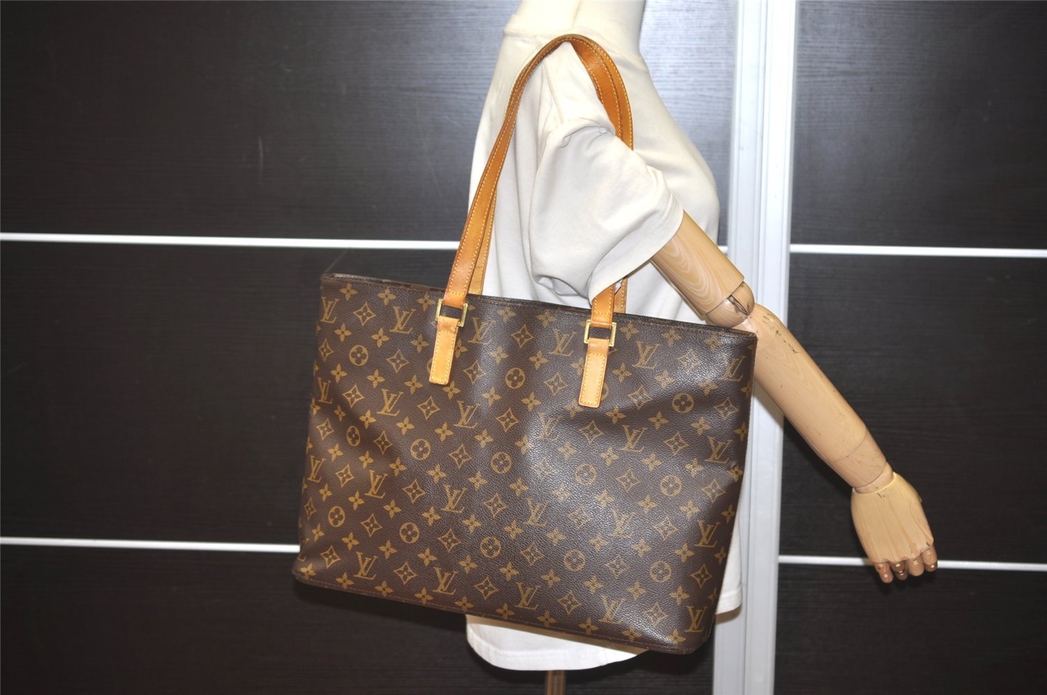 Authentic Louis Vuitton Monogram Luco Shoulder Tote Bag M51155 LV 7231I