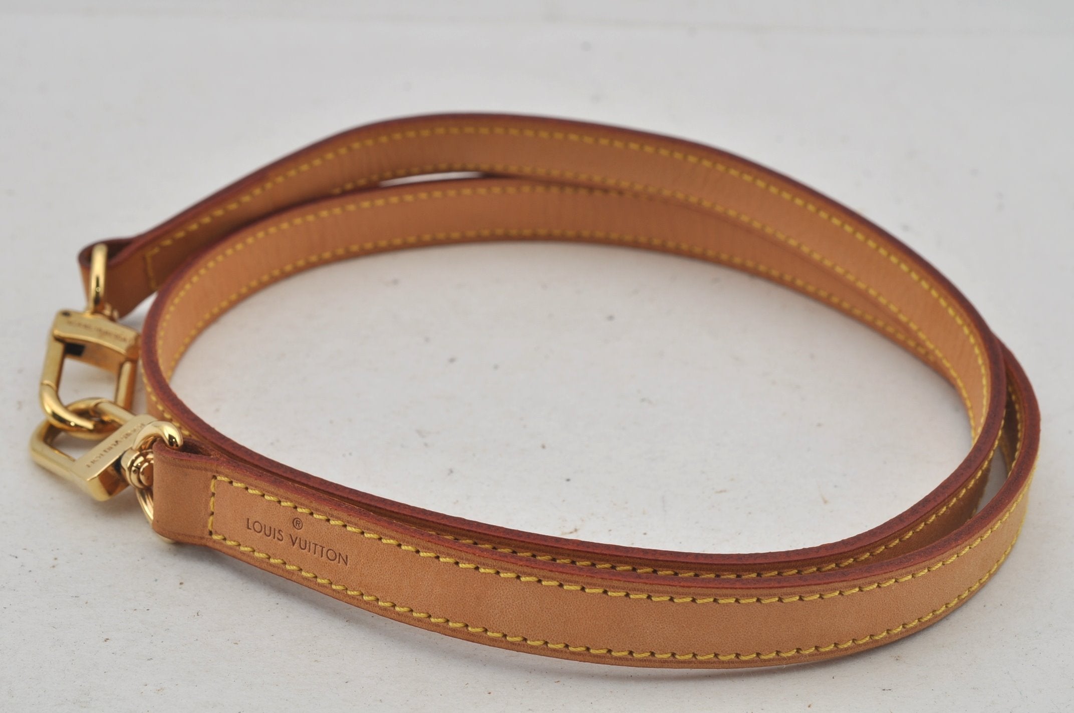 Authentic Louis Vuitton Leather Shoulder Strap Beige 39.4