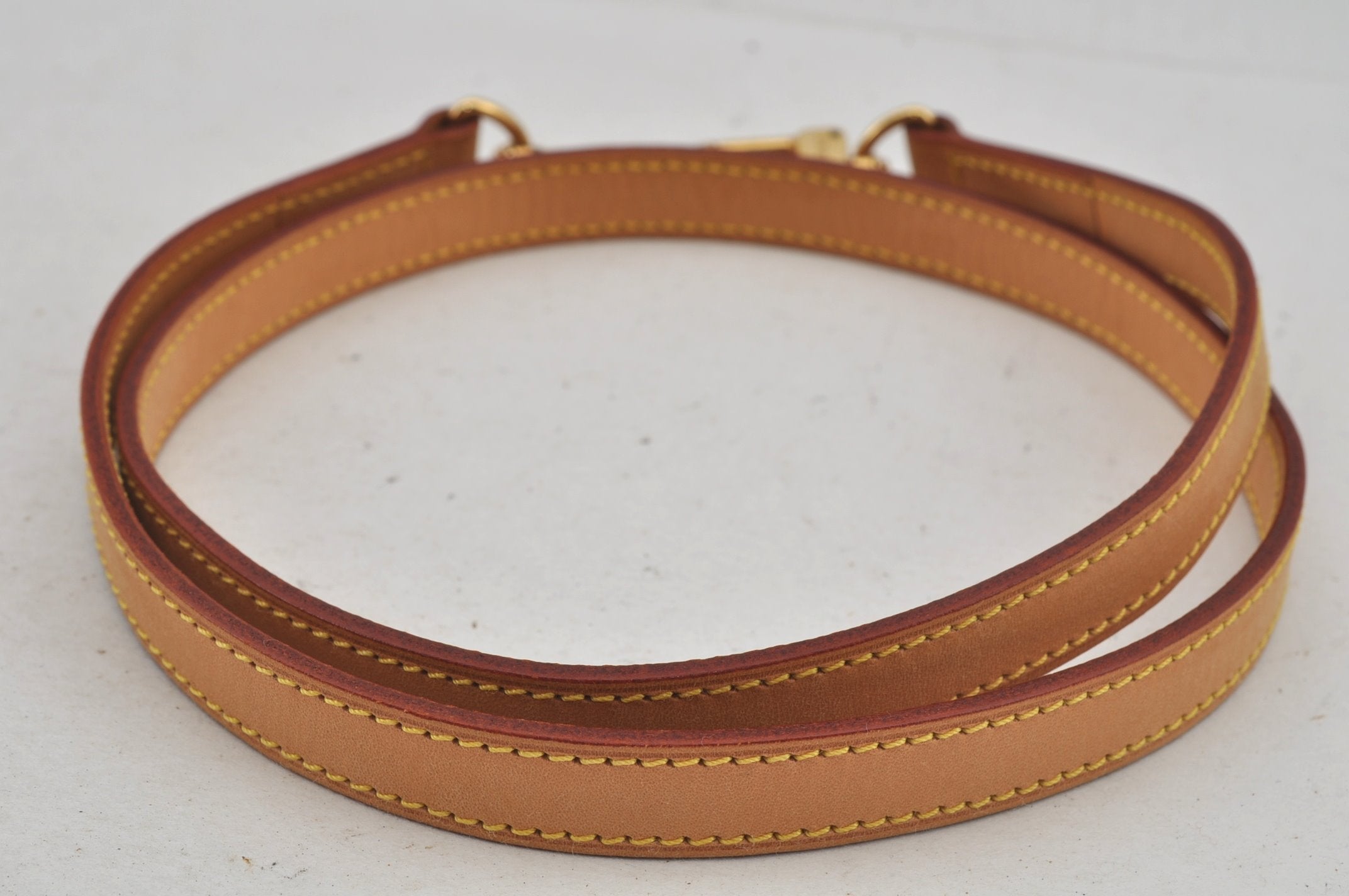 Authentic Louis Vuitton Leather Shoulder Strap Beige 39.4