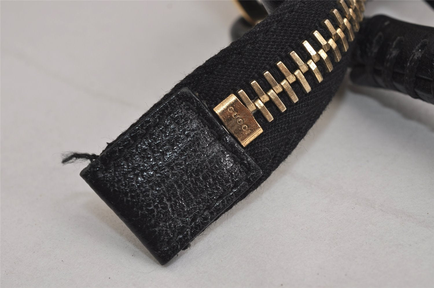 Authentic GUCCI Vintage Shoulder Hand Bag Purse Leather 115003 Black 7244J