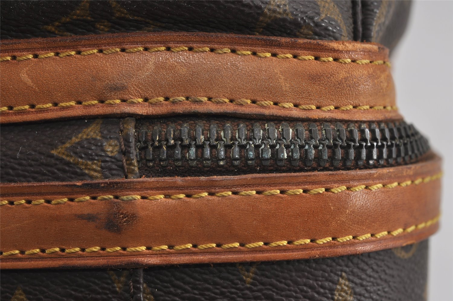 Authentic Louis Vuitton Monogram Sac Sport Travel Hand Bag M41444 LV 7249J