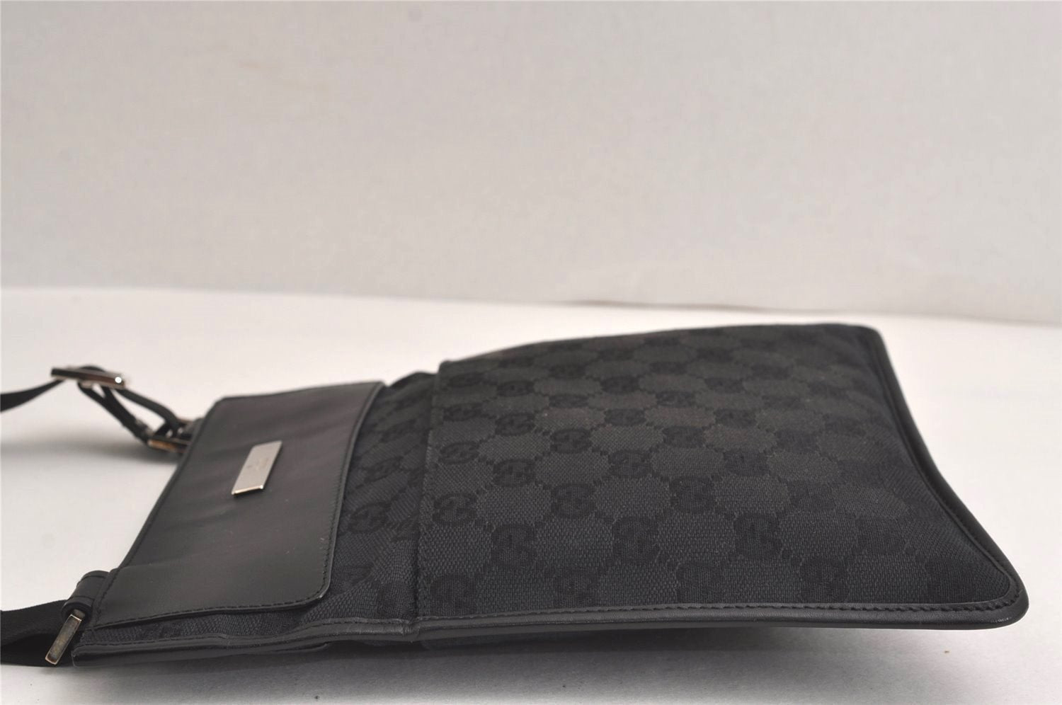 Authentic GUCCI Shoulder Cross Body Bag GG Canvas Leather 0190348 Black 7251J