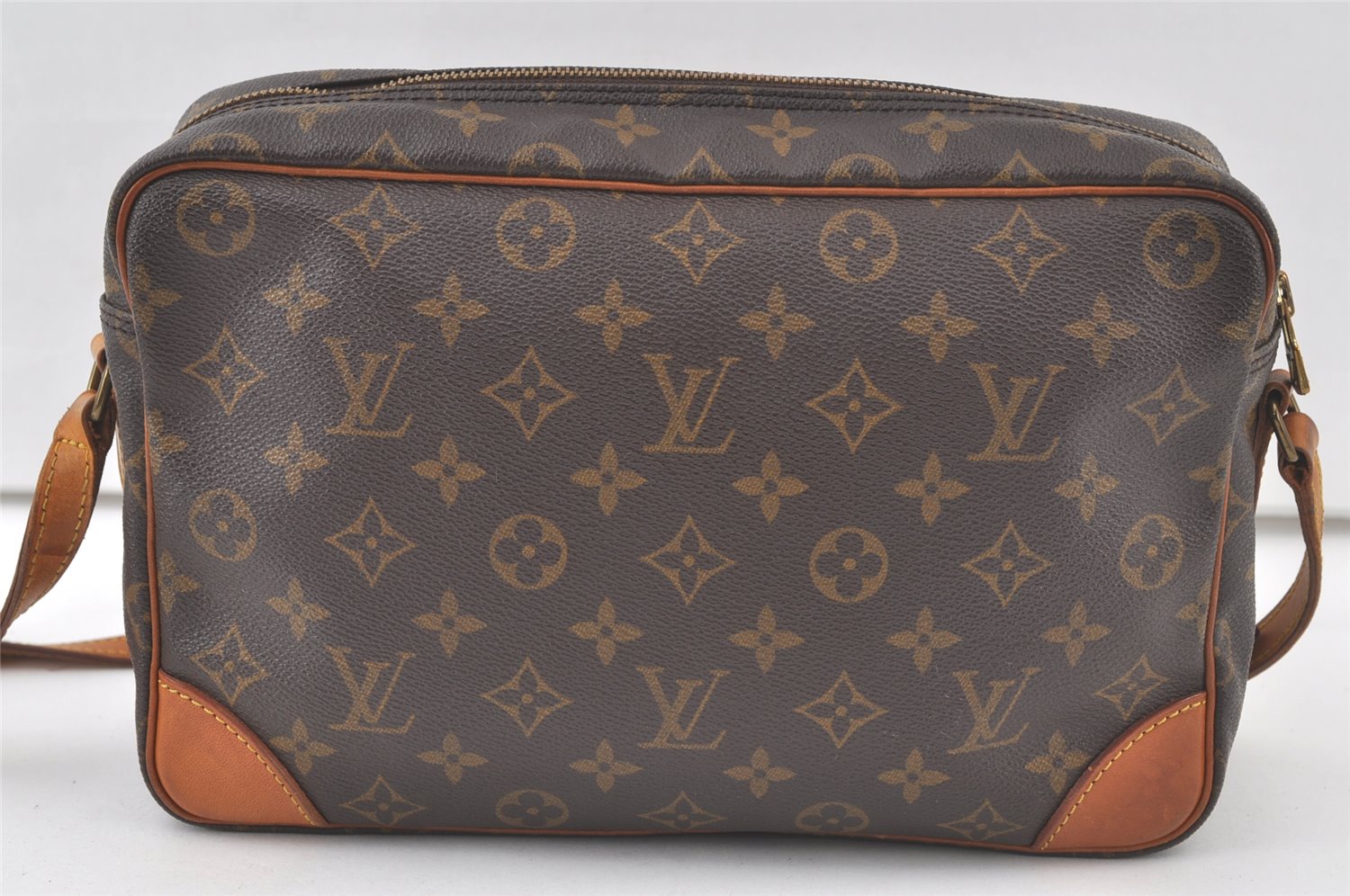 Authentic Louis Vuitton Monogram Trocadero 30 Shoulder Cross Bag M51272 LV 7254K