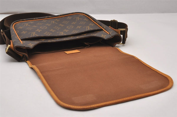 Auth Louis Vuitton Monogram Messenger Bosphore PM Shoulder Bag M40106 LV 7264I