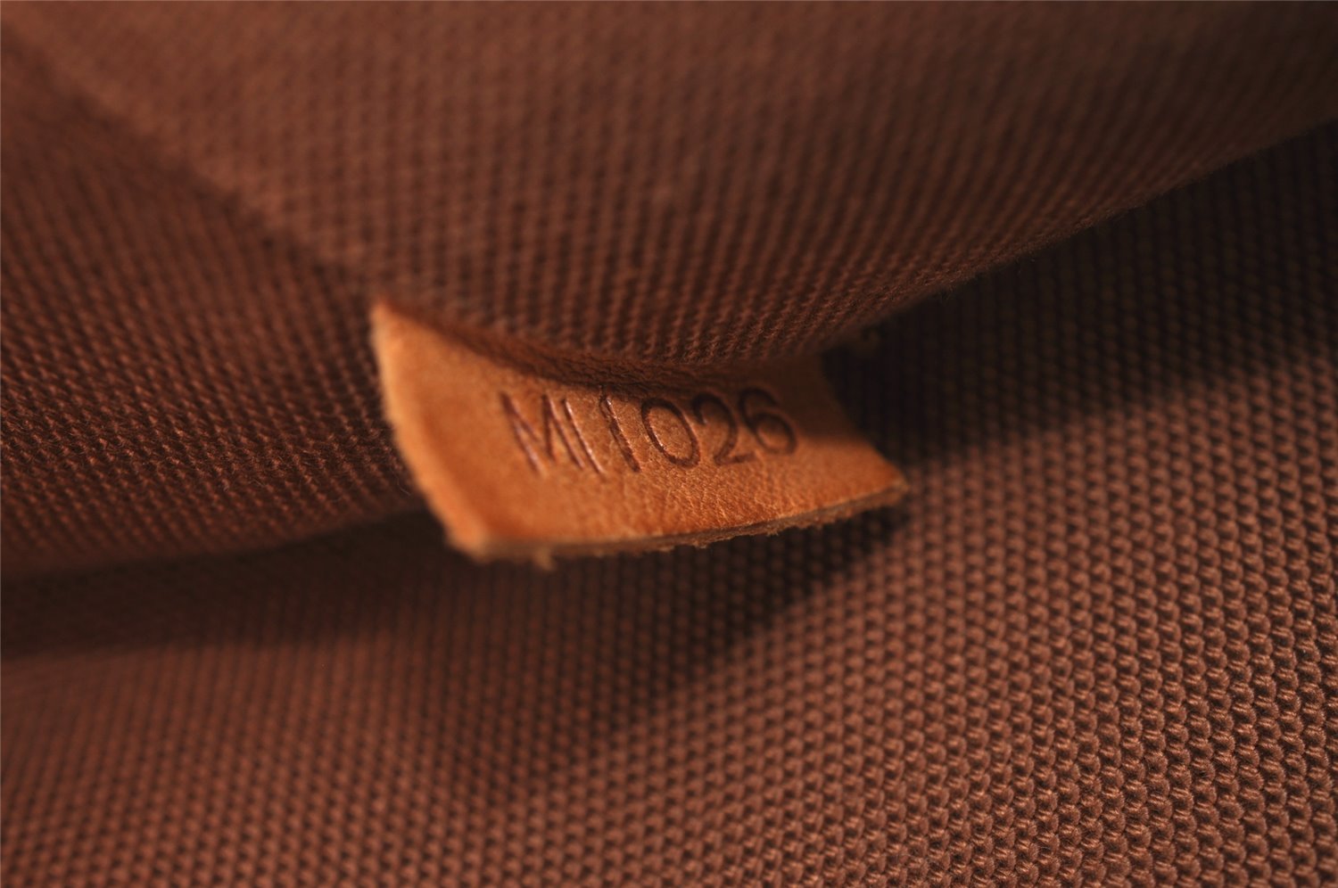 Auth Louis Vuitton Monogram Messenger Bosphore PM Shoulder Bag M40106 LV 7264I